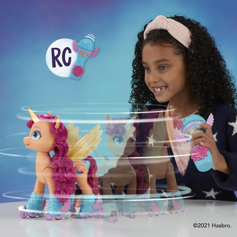 My Little Pony: A New Generation - Sunny Starscout Canta y patina product image 1