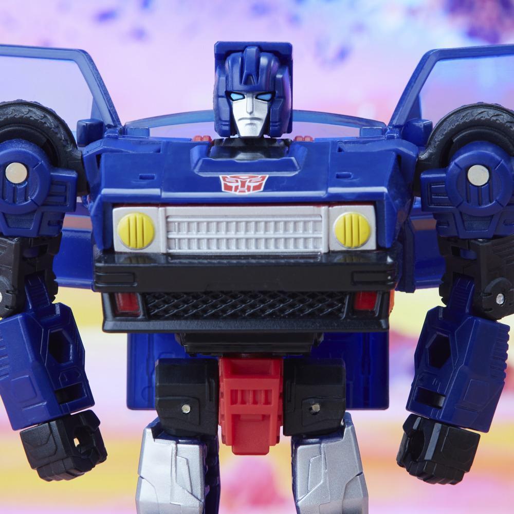 Transformers Generations Legacy Deluxe Autobot Skids product thumbnail 1
