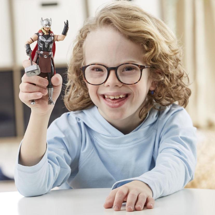 Marvel Studios - Thor: Love and Thunder - Mighty Thor - Figura de lujo product image 1