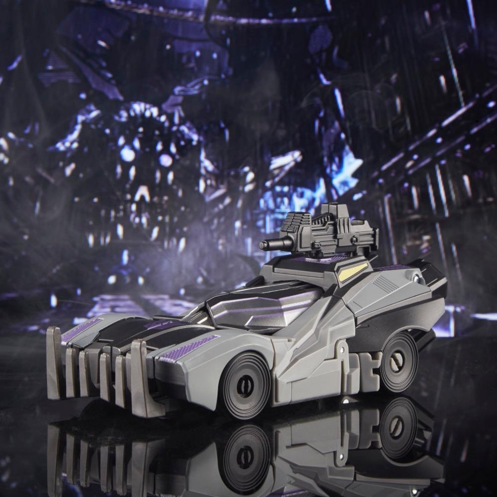 Transformers Studio Series, figurine à conversion 02 Gamer Edition Barricade classe Deluxe de 11 cm product thumbnail 1