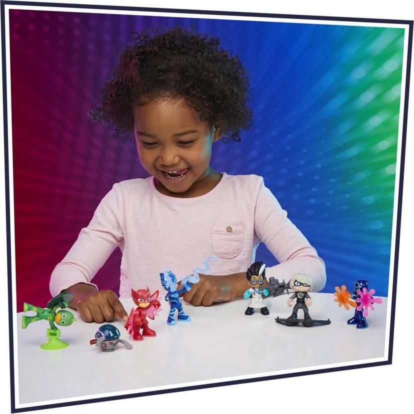 Pyjamasques, Coffret héros et méchants, jouet préscolaire incluant 7 figurines et 10 accessoire, dès 3 ans product image 1