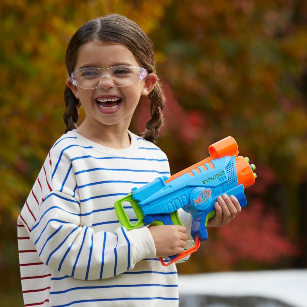 Nerf Elite Junior Explorer Easy Play, blaster à fléchettes avec 8 fléchettes Nerf Elite product thumbnail 1