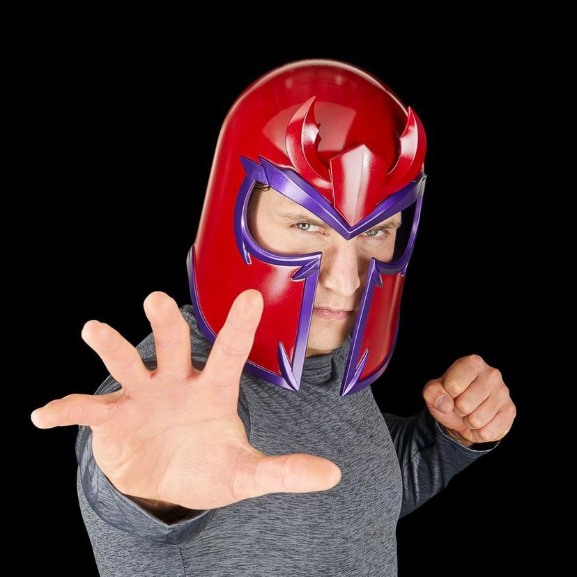 Marvel Legends Series, casque de cosplay premium de Magneto product image 1