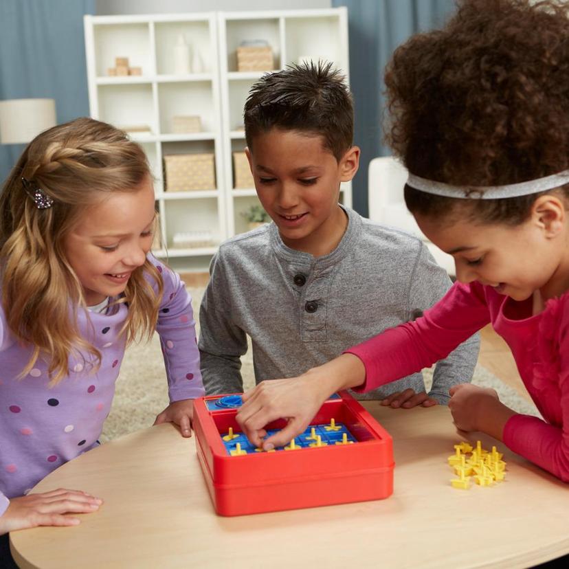 Jeu préscolaire Perfection pour enfants à partir de 5 ans, pièces et formes qui sautent, pour 1 joueur ou plus product image 1