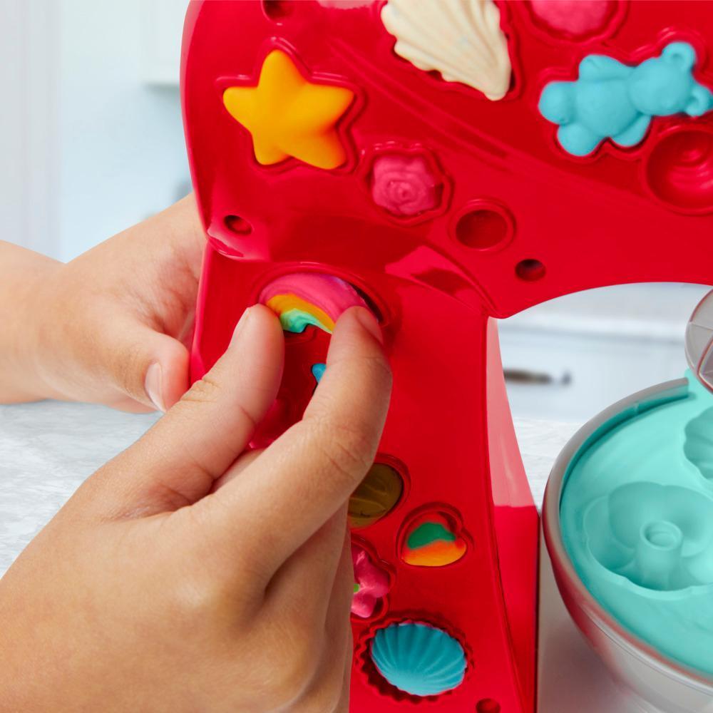Play-Doh Kitchen Creations Robot pâtissier pâte à modeler avec accessoires de cuisine factices product thumbnail 1
