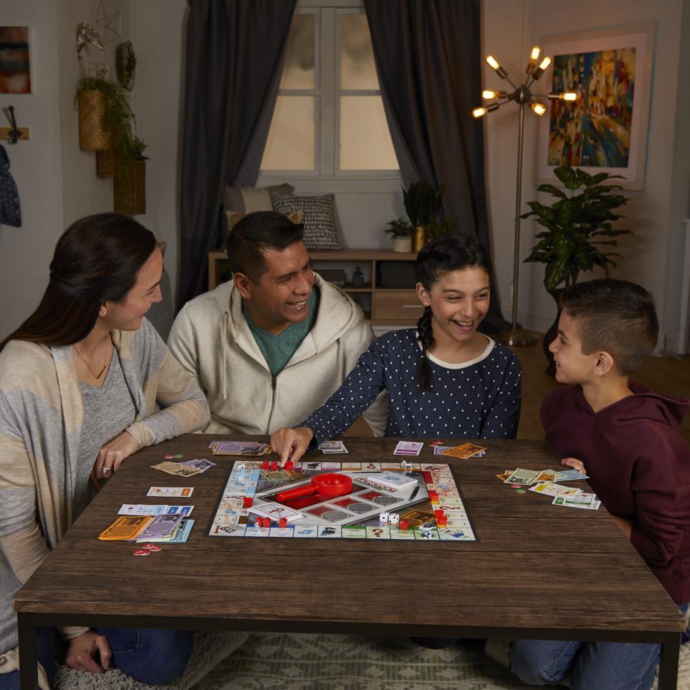 Monopoly Faux billets, jeu de plateau pour la famille et les enfants, à partir de 8 ans, inclut décodeur de M. Monopoly product thumbnail 1