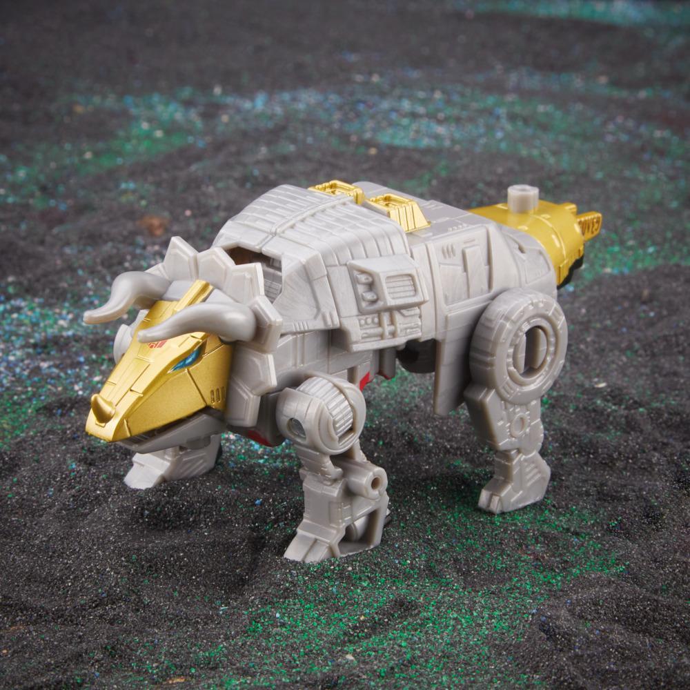 Transformers Legacy Evolution, figurine Dinobot Slug à conversion, classe Origine (8,5 cm) product thumbnail 1