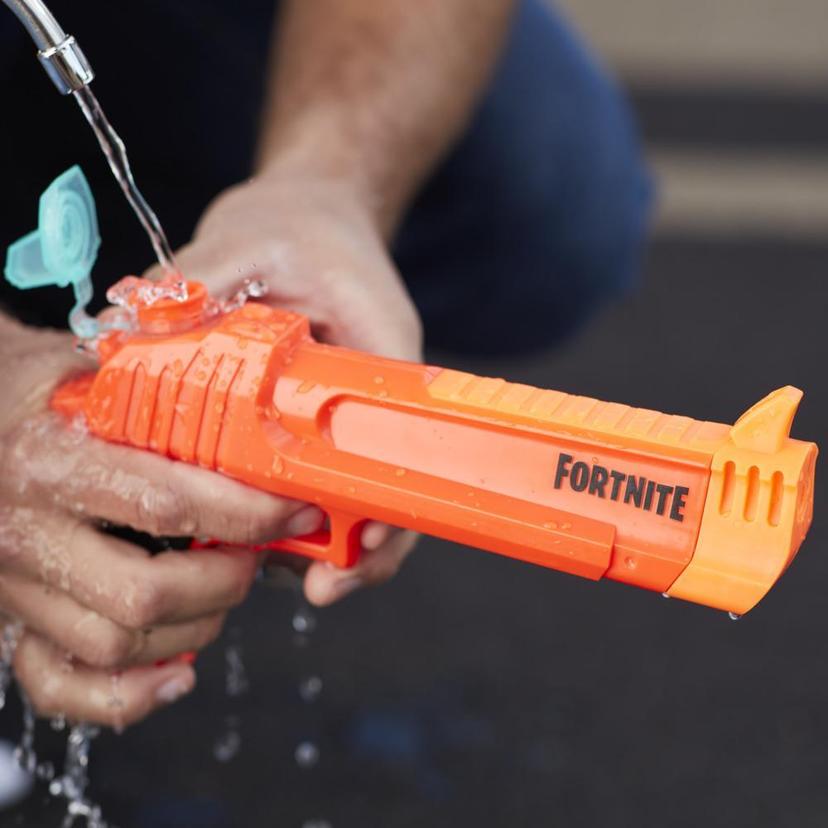 Nerf Super Soaker Blaster à eau Fortnite HC, jet d'eau puissant, jeux d'arrosage à l'extérieur pour ados et adultes product image 1