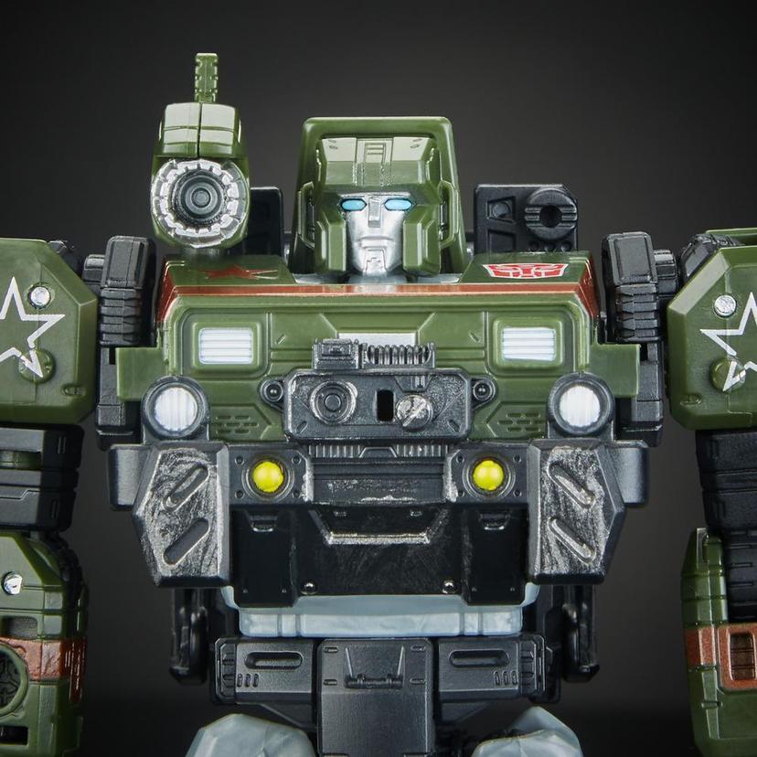 Transformers Generations War for Cybertron: Siege Deluxe Class WFC-S9 Autobot Hound Action Figure product image 1