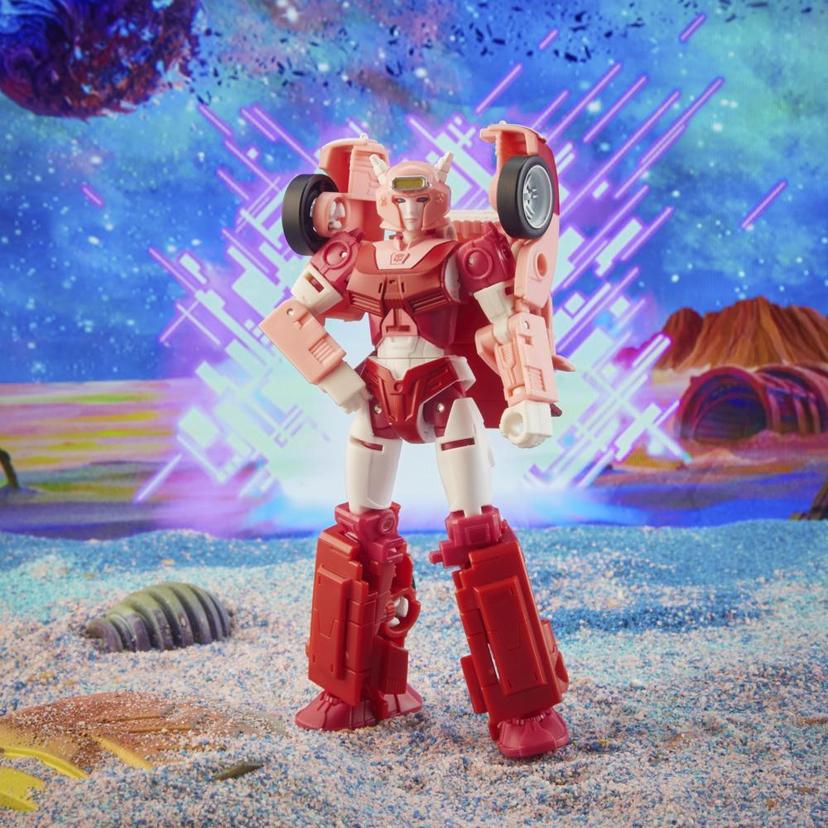 TRANSFORMERS GENERATIONS LEGACY EV DELUXE S ELITA 1 product image 1