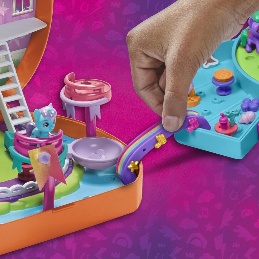My Little Pony Mini World Magic Compact Creation Maretime Bay Toy - Portable Playset, Sunny Starscout Pony, Kids Ages 5+ product thumbnail 1