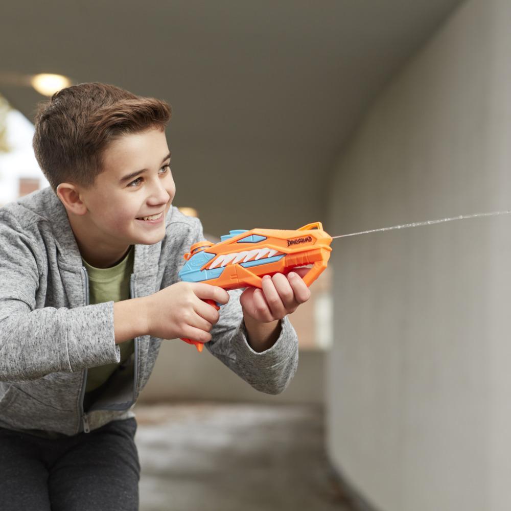 Бластер водный Нёрф Суперсокер Дино Сквад Раптор Сёрдж NERF SUPERSOAKER F2795 product thumbnail 1