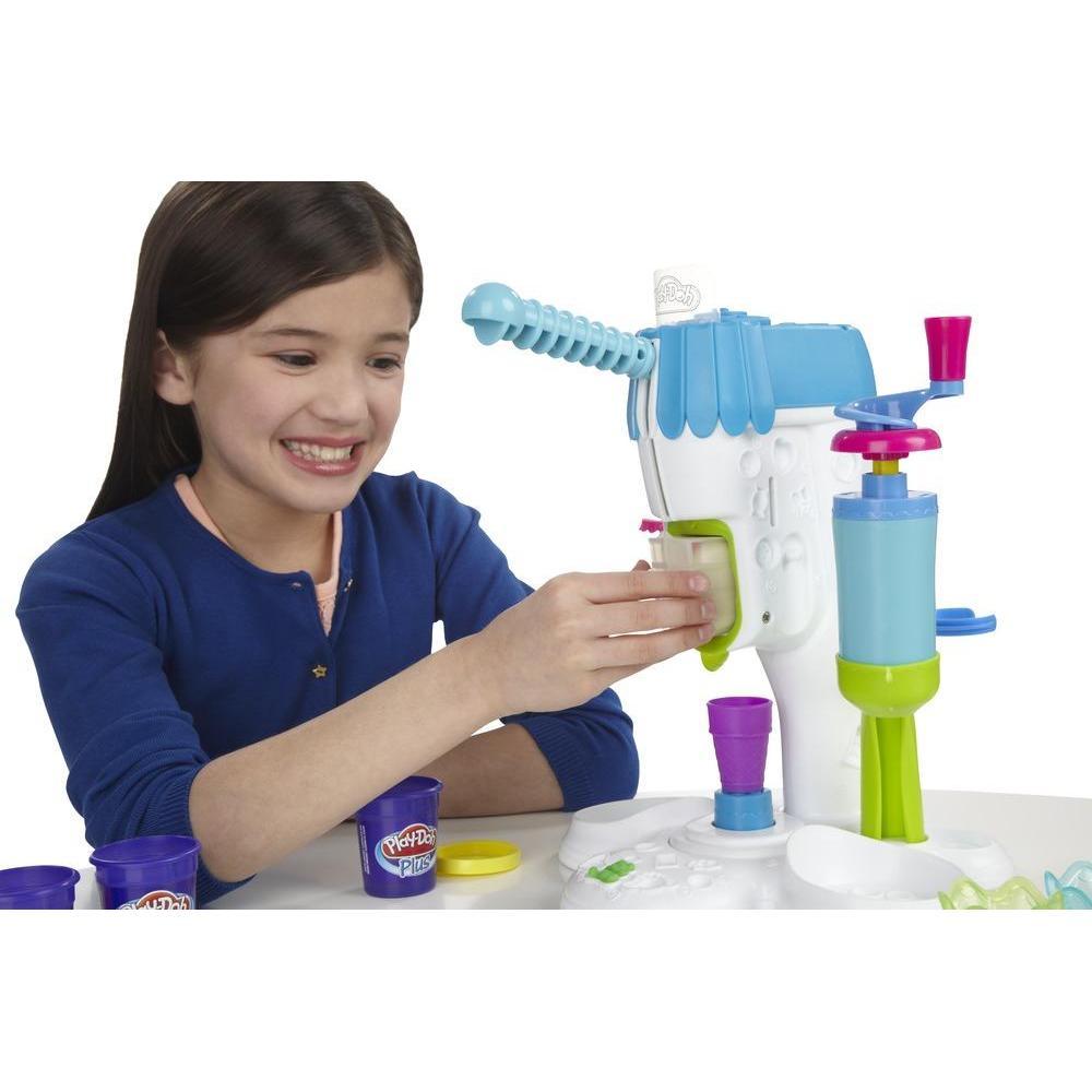 Play-Doh Perfect Twist Ice Cream Playset product thumbnail 1