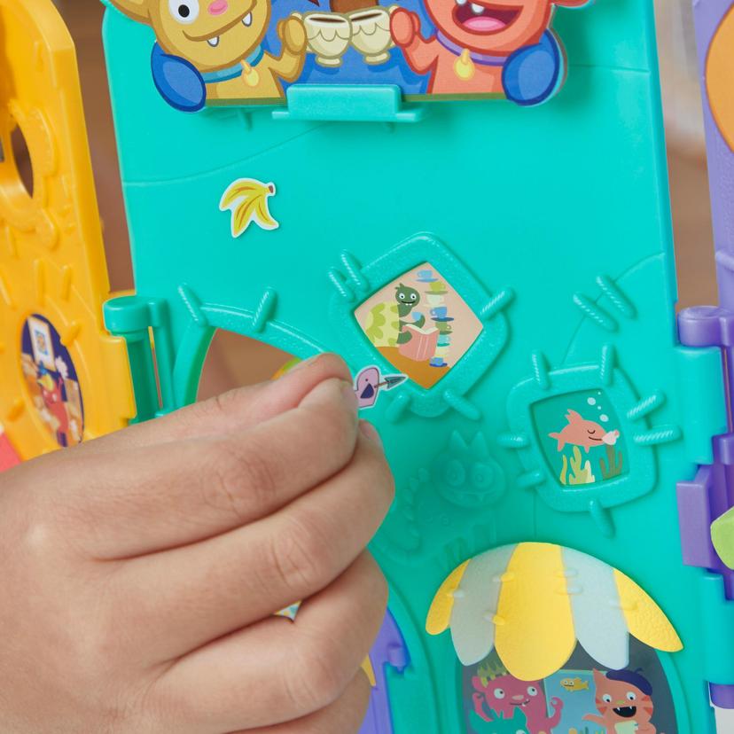 UglyDolls Uglyville Unfolded（醜怪村）遊玩套裝連便攜手提箱，3 個玩偶和配件 product image 1