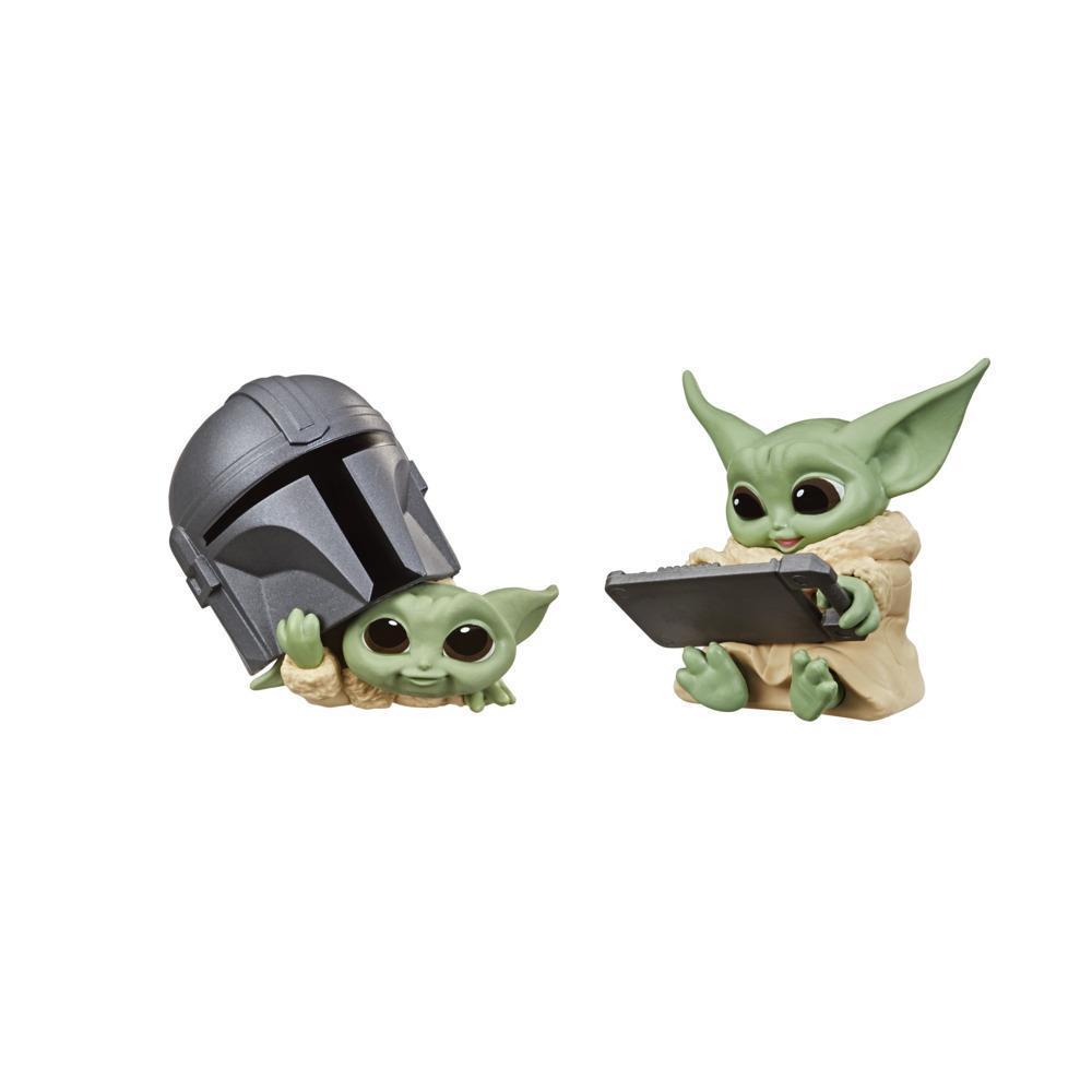 Star Wars The Bounty Collection Series 3 The Child Figures Helmet Peeking, Datapad Tablet Posed Toys 2-Pack, 4 and Up product thumbnail 1