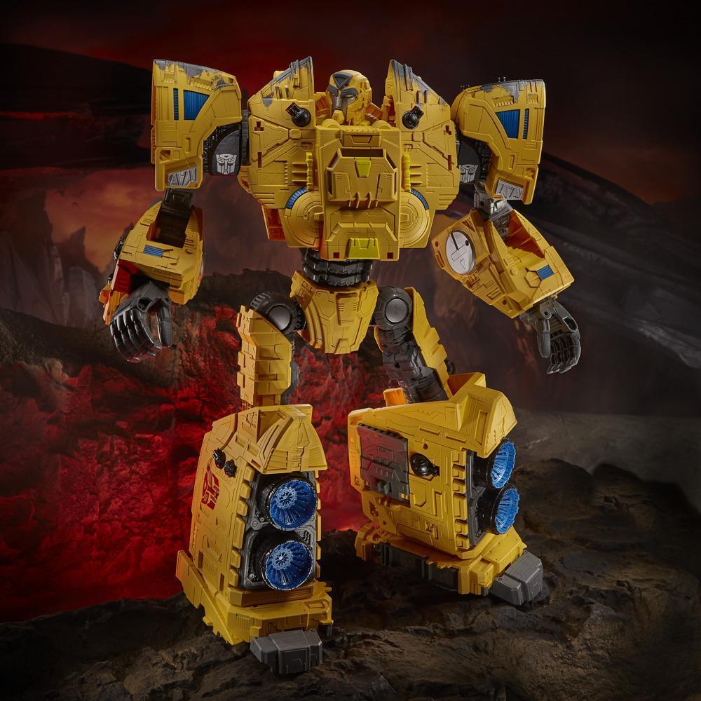 Transformers Toys Generations War for Cybertron: Kingdom Titan WFC-K30 Autobot Ark Action Figure - 15 and Up, 19-inch product thumbnail 1
