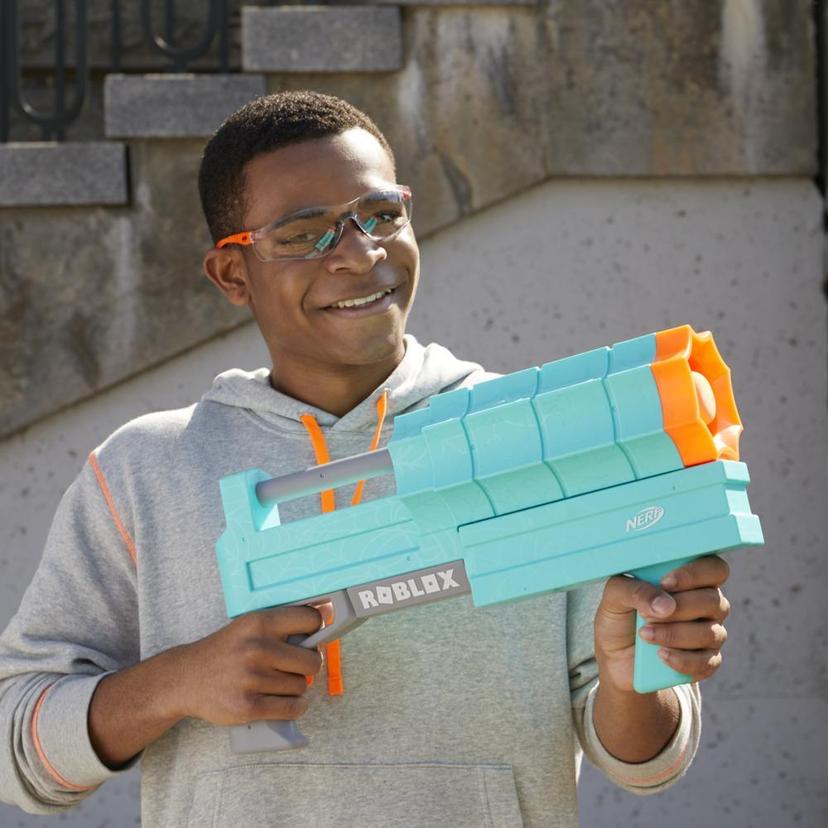 Nerf Roblox SharkBite: Web Launcher Rocker Blaster, Includes Code to Redeem  Exclusive Virtual Item, 2 Nerf Rockets - Nerf